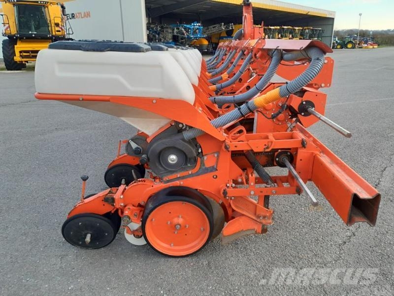Kuhn MAXIMA2 Perforatoare