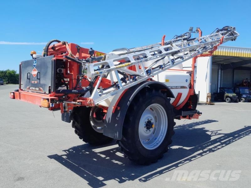 Kuhn METRIS4102 الرشاشات