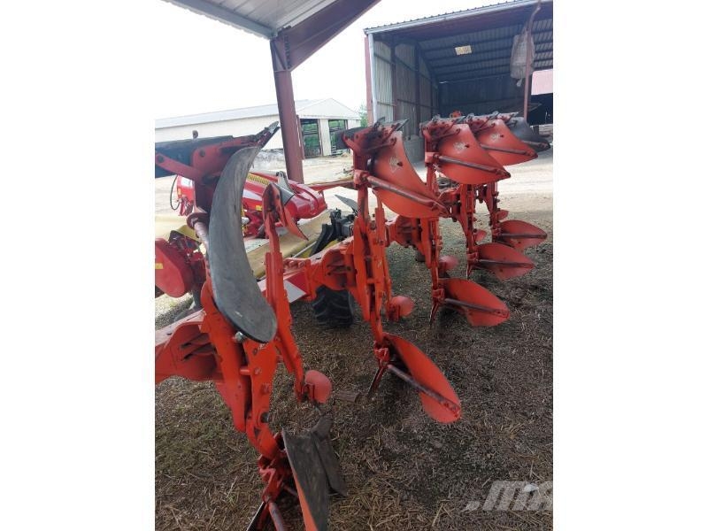 Kuhn VM153-5 Pluguri reversibile
