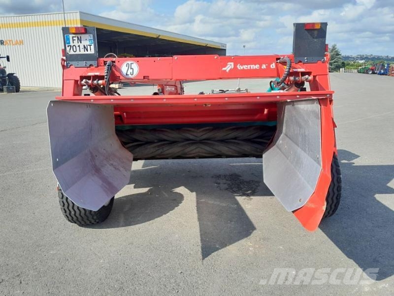 Kverneland 4232LT جزازات مكيفات
