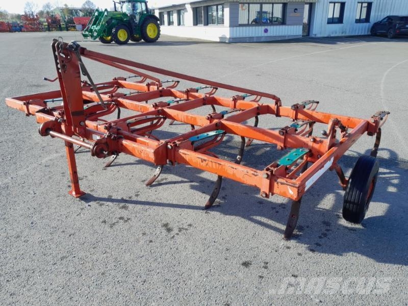 Kverneland CHISEL Cultivatoren