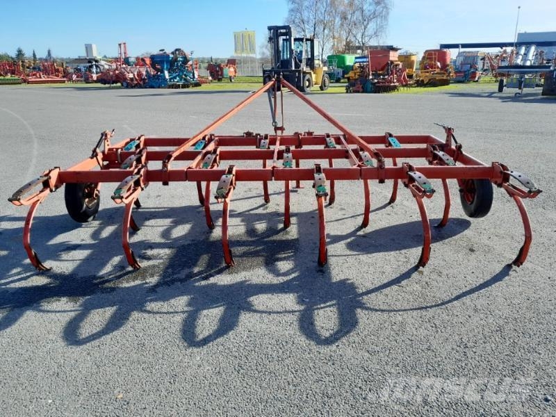 Kverneland CHISEL Cultivatoren