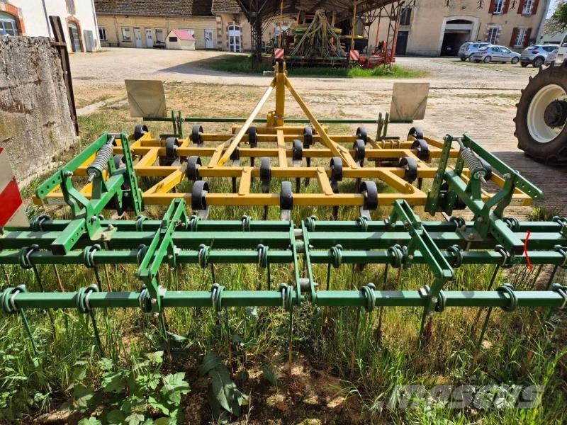  LACHAUD STRUCTUS Cultivatoren