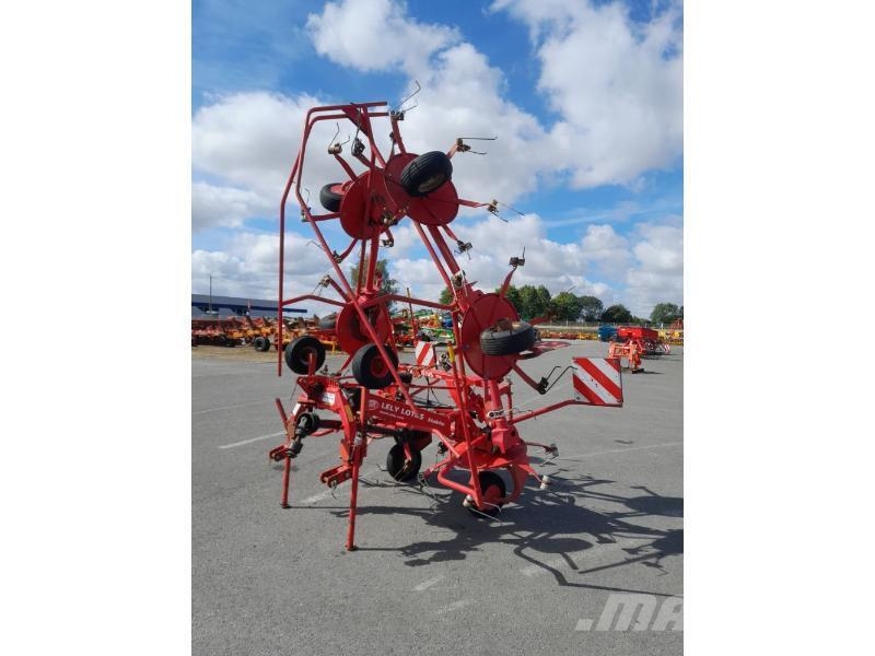 Lely LOTUS 770 مكابس وميبسات التبن