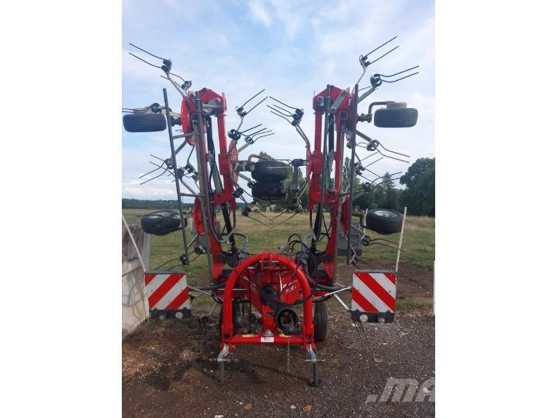 Massey Ferguson TD868DN 갈퀴 및 테더