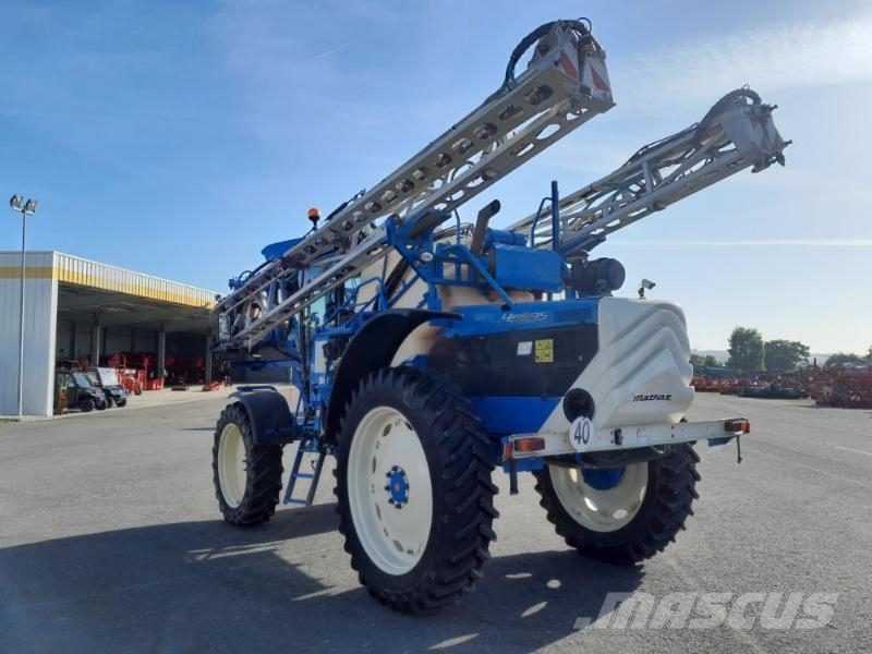 Matrot M24DHELLIOS Self-propelled sprayers