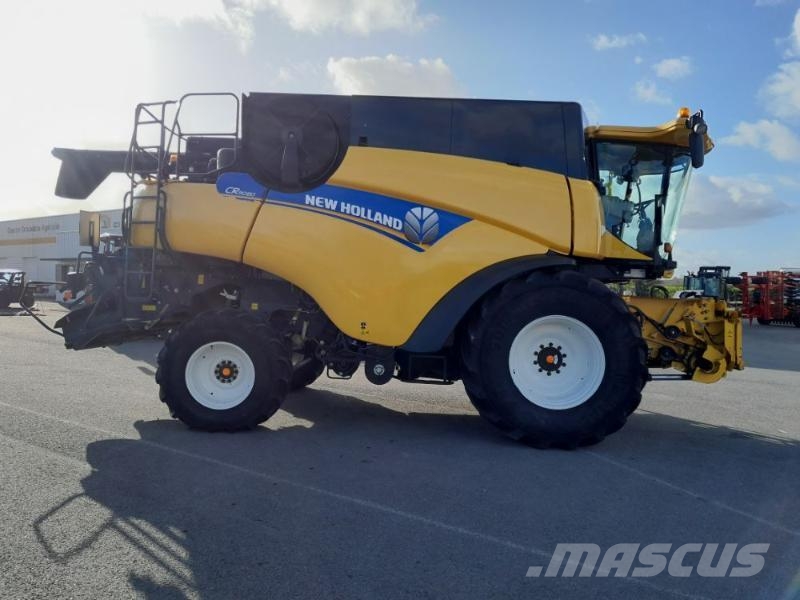 New Holland CR9080 Skördetröskor