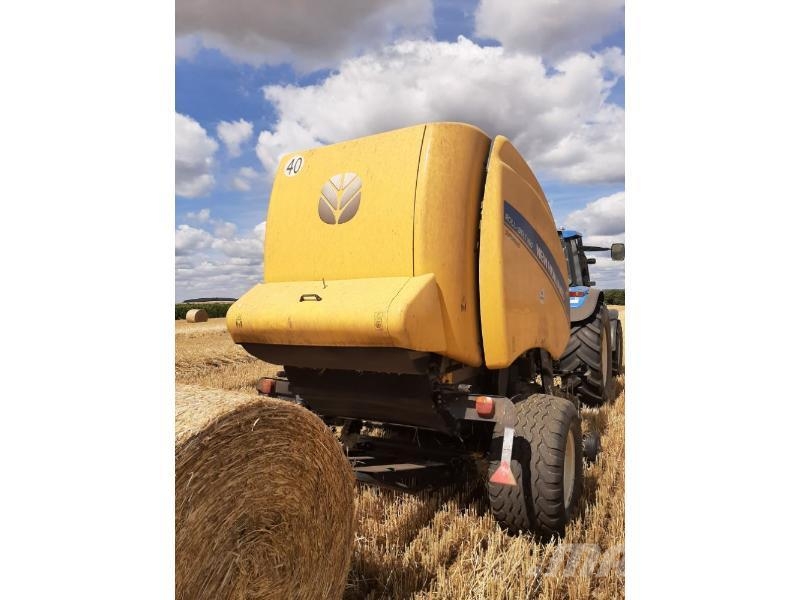 New Holland ROLL-BELT180 Rundballe-pressere