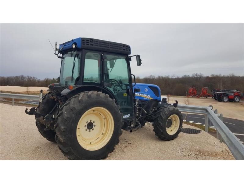 New Holland T4-110F Traktorer