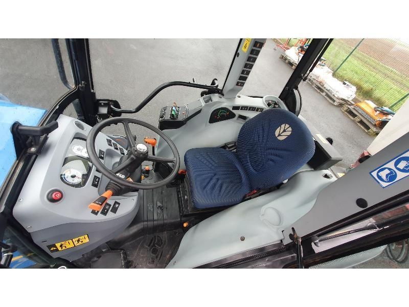 New Holland T4-90V Traktorer