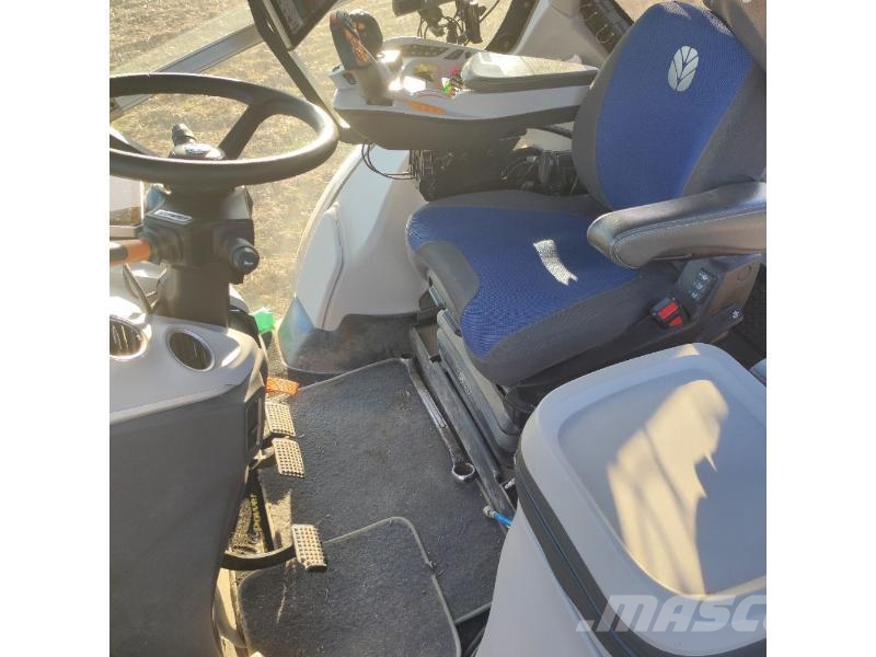 New Holland T7-270AC-PLMI Traktorer