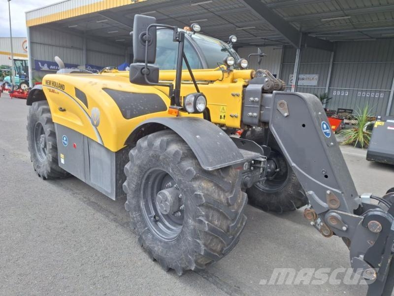 New Holland TH9-35 Telehandlers