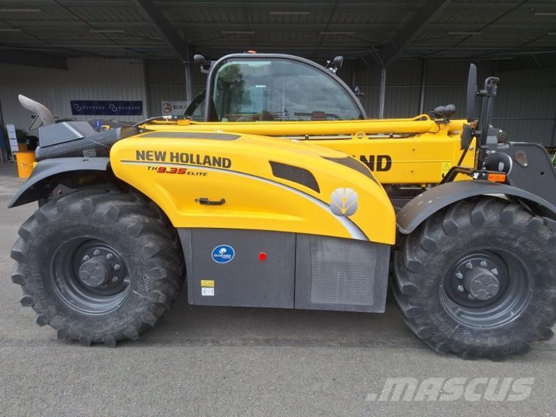New Holland TH9-35 Telehandlers