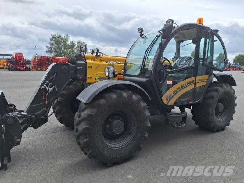 New Holland TH9-35 Telehandlers