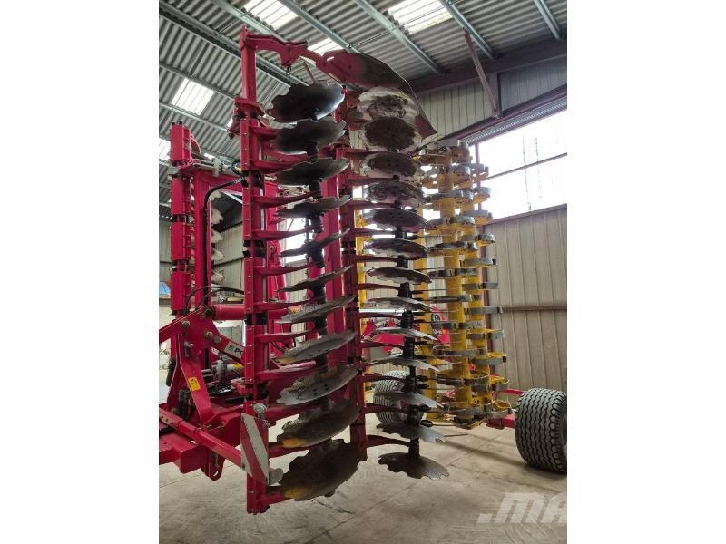 Pöttinger TERRADISC6001T Gradas de discos