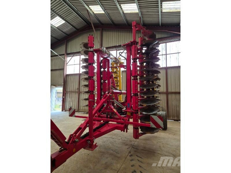 Pöttinger TERRADISC6001T Gradas de discos