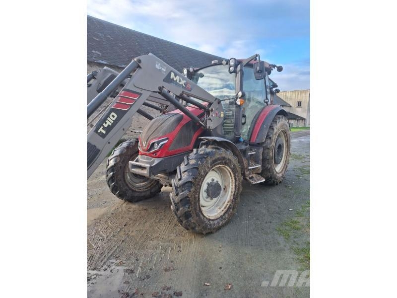Valtra G125 Tractores