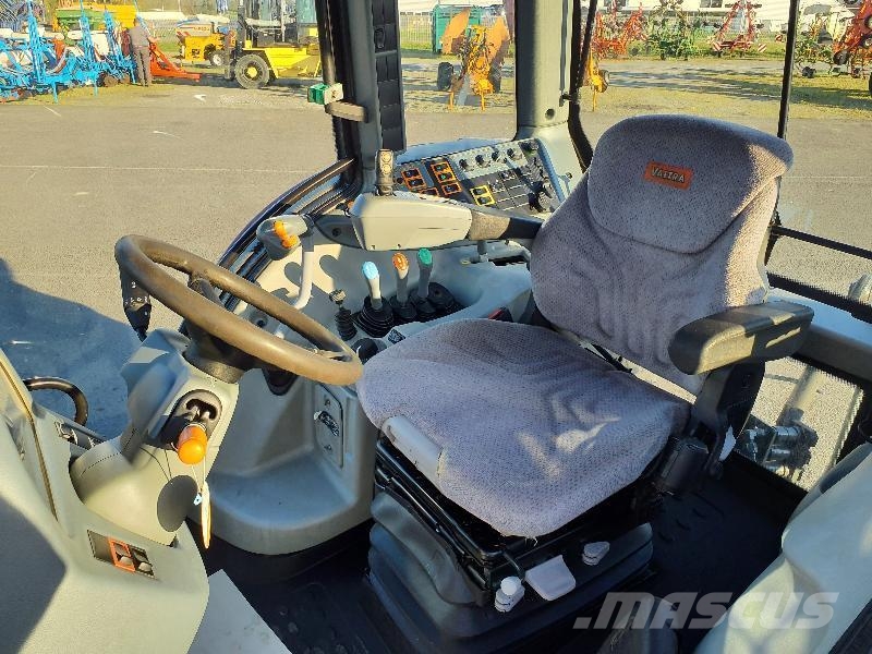 Valtra N103 Трактори