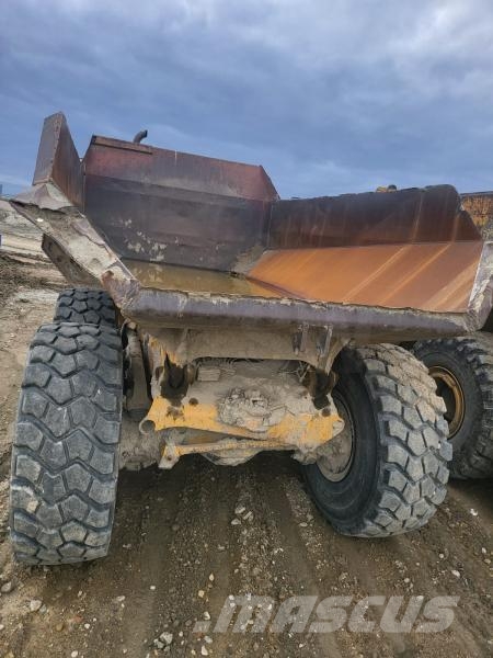 Bell B30C Articulated Haulers