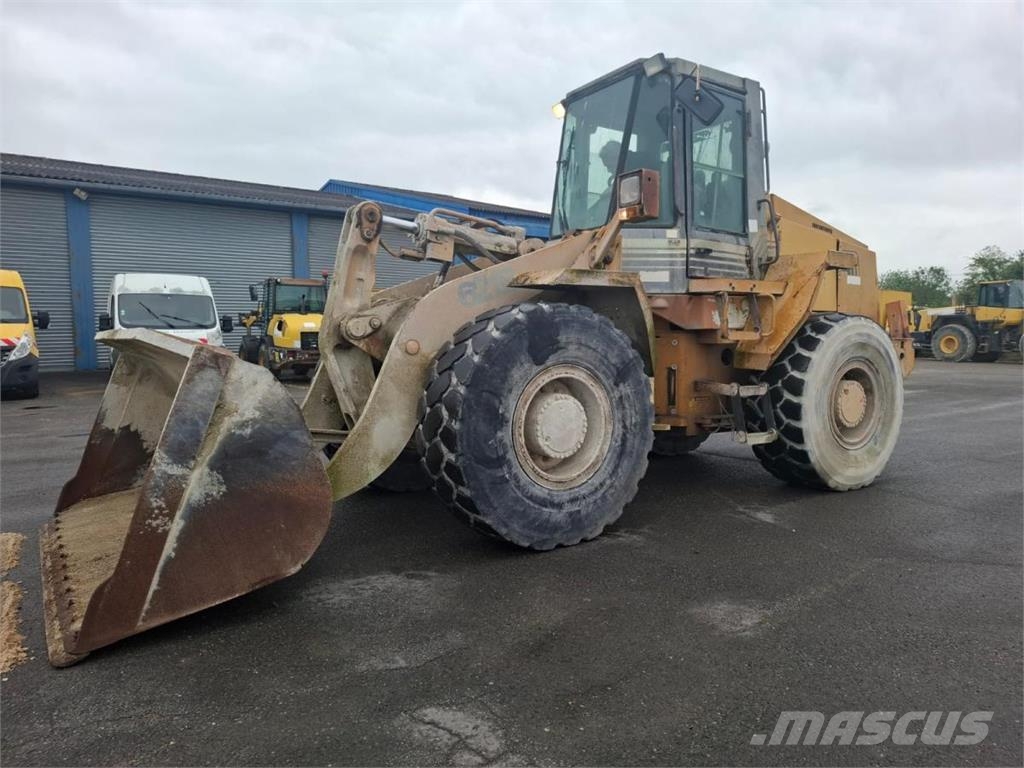 CASE 621B Radlader