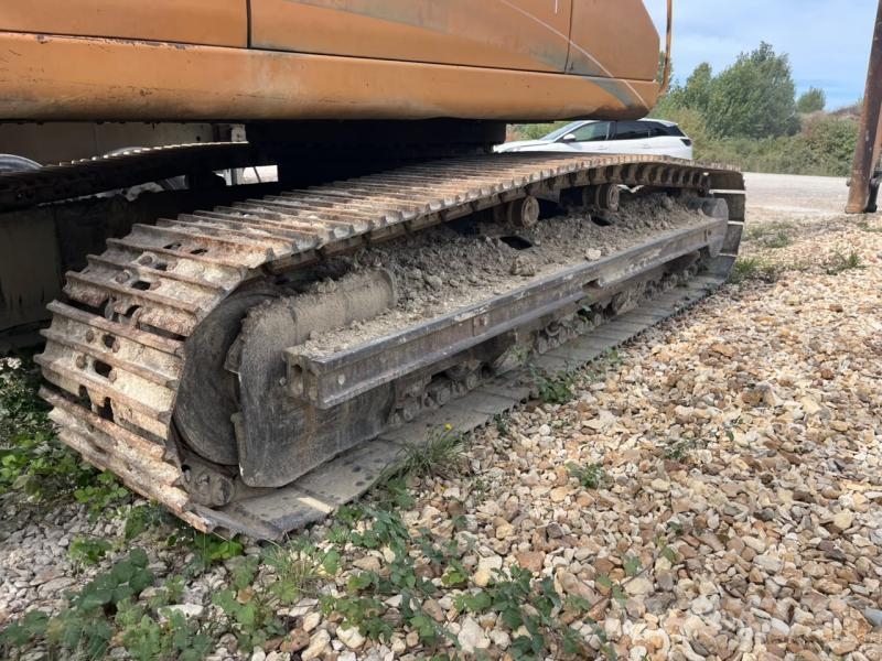CASE CX330 Crawler excavators