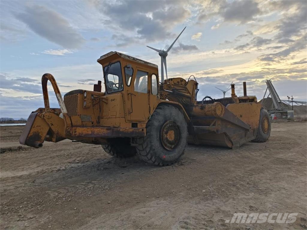 CAT 627 Schaber