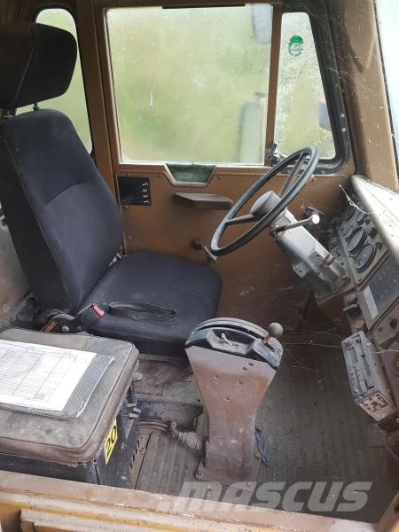 CAT 777 Maansiirtoautot