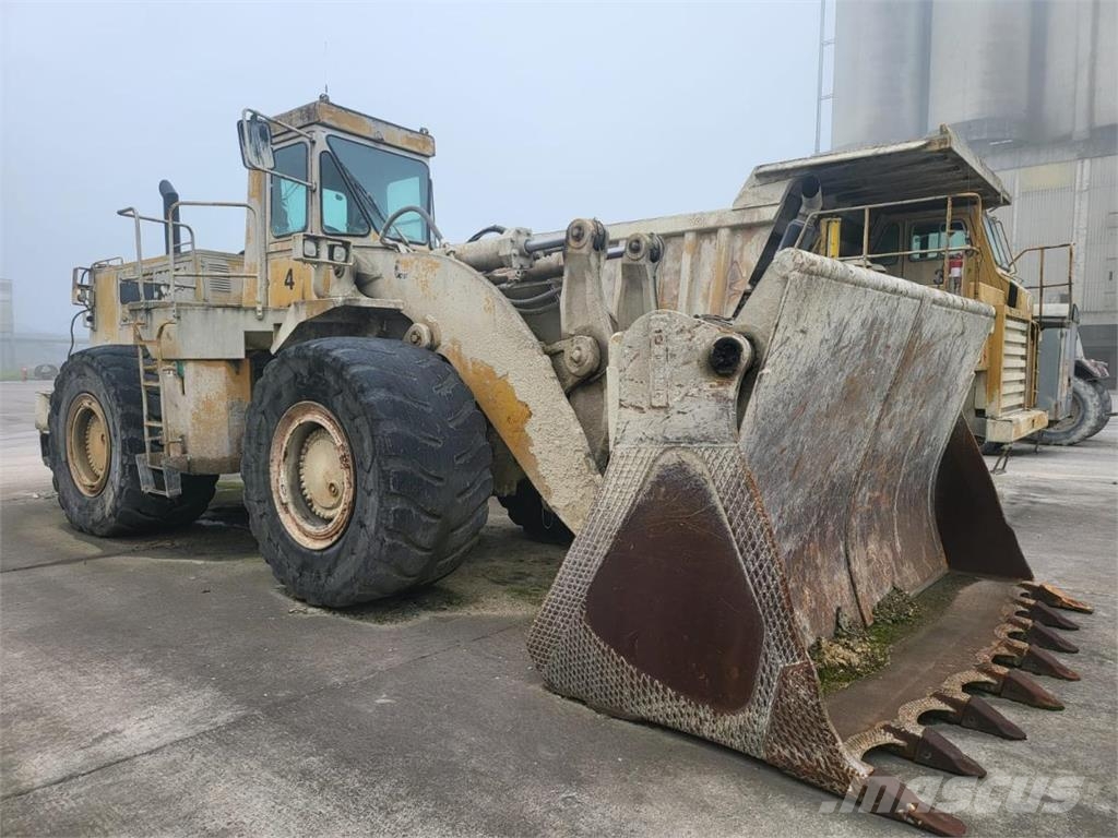CAT 988B Wielladers