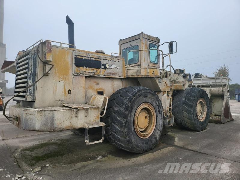 CAT 988B Wielladers
