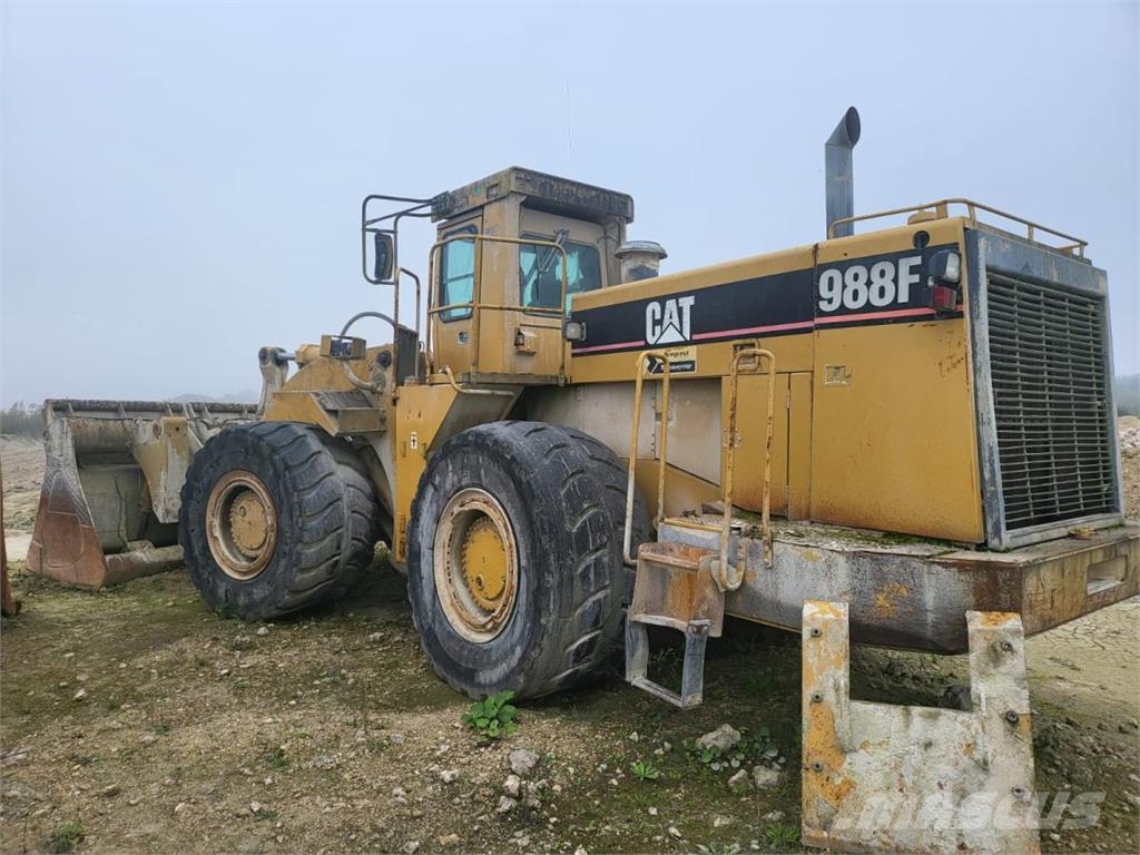 CAT 988F Wheel loaders