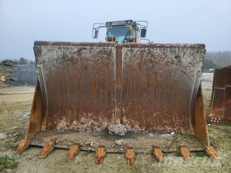 CAT 988F Wheel loaders