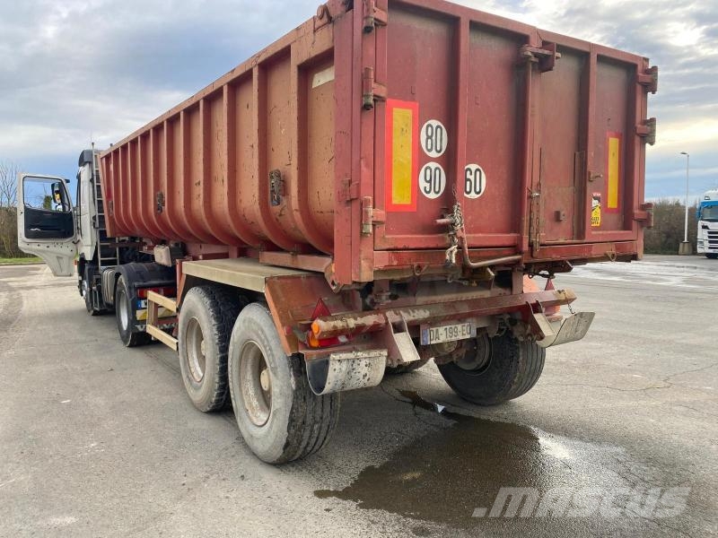 Fruehauf Semi Benne Acier 2 essieux 运输工具-其他