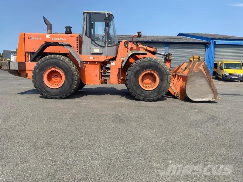 Hitachi LX290 Rataslaadurid