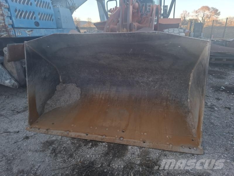 Hitachi ZW180 Wielladers