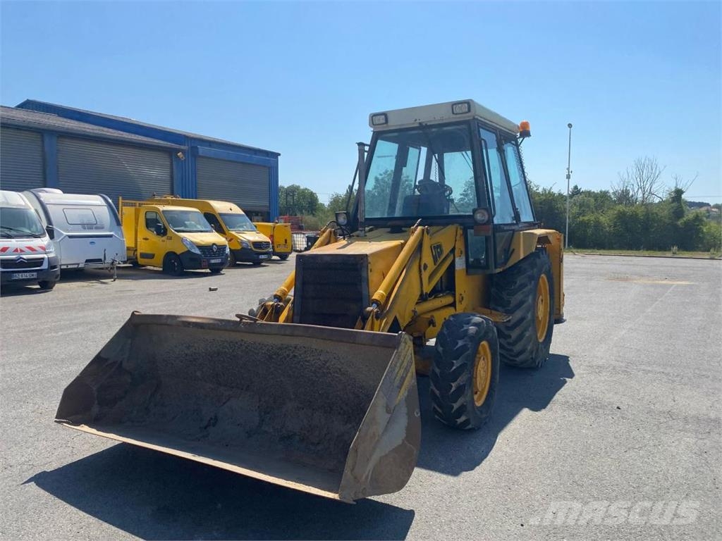 JCB 3CX バックホーローダー
