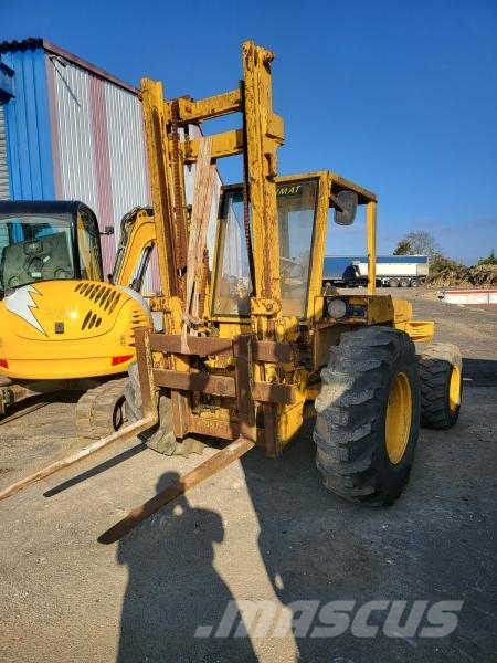 JCB 930 Kahveltõstukid - muud