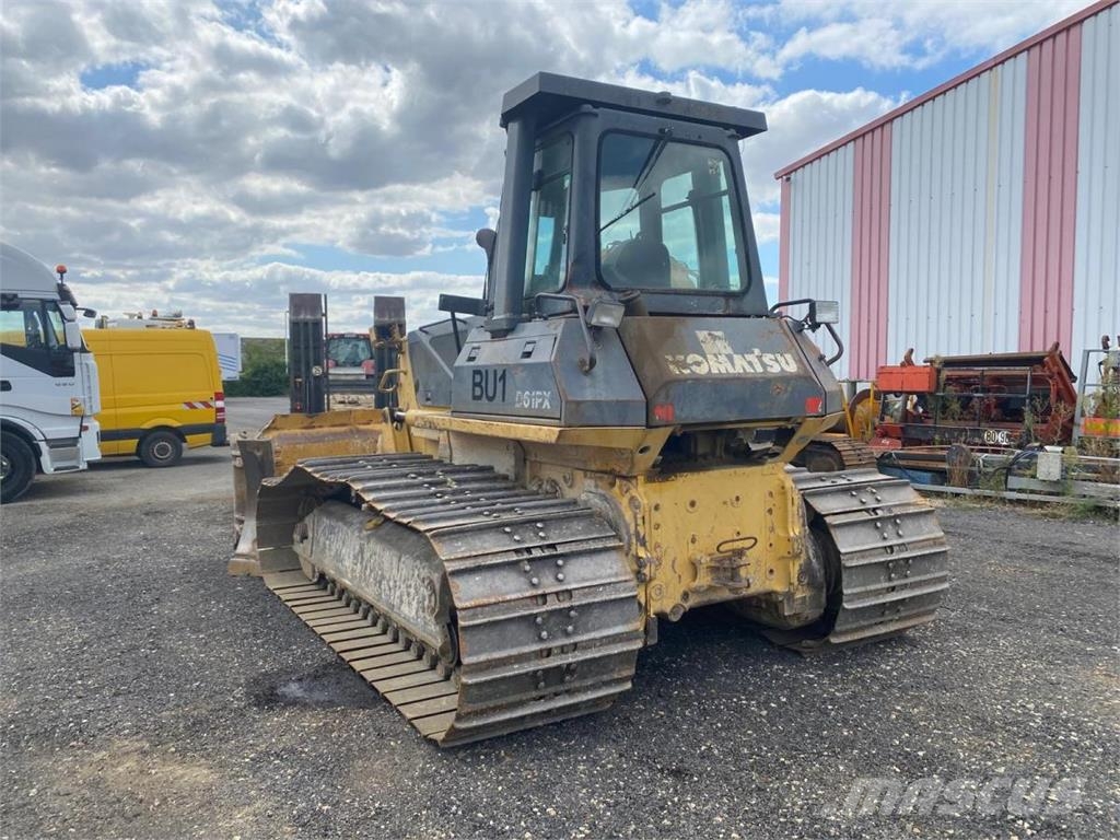 Komatsu D61PX Pásové dozéry
