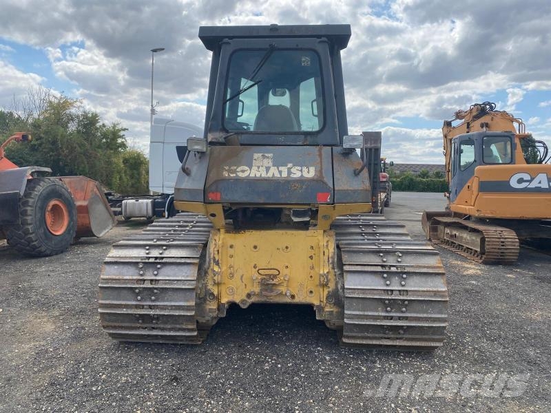 Komatsu D61PX Pásové dozéry