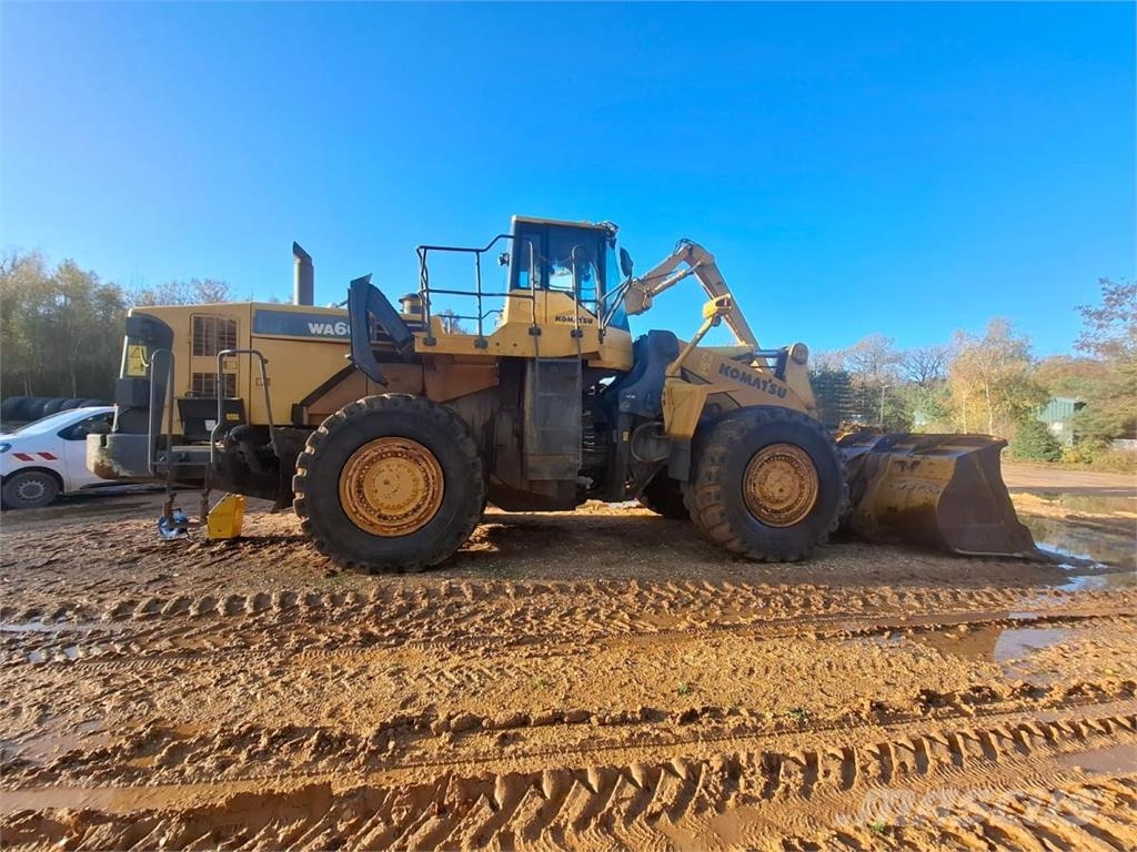 Komatsu WA600-6 لوادر بعجل