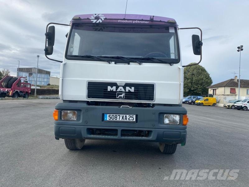 MAN 18.224 Tanker trucks