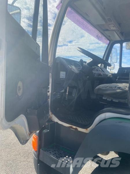 MAN 18.224 Tanker trucks
