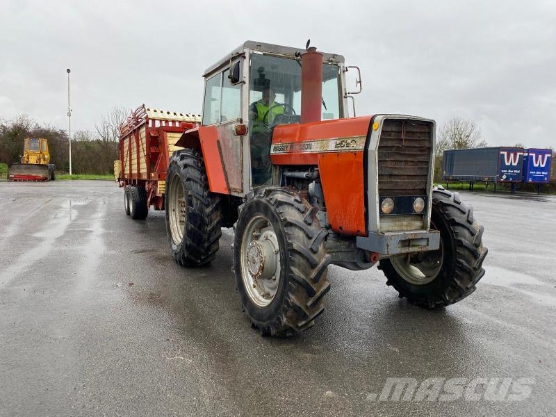 Massey Ferguson 4x4 2620 Tractors