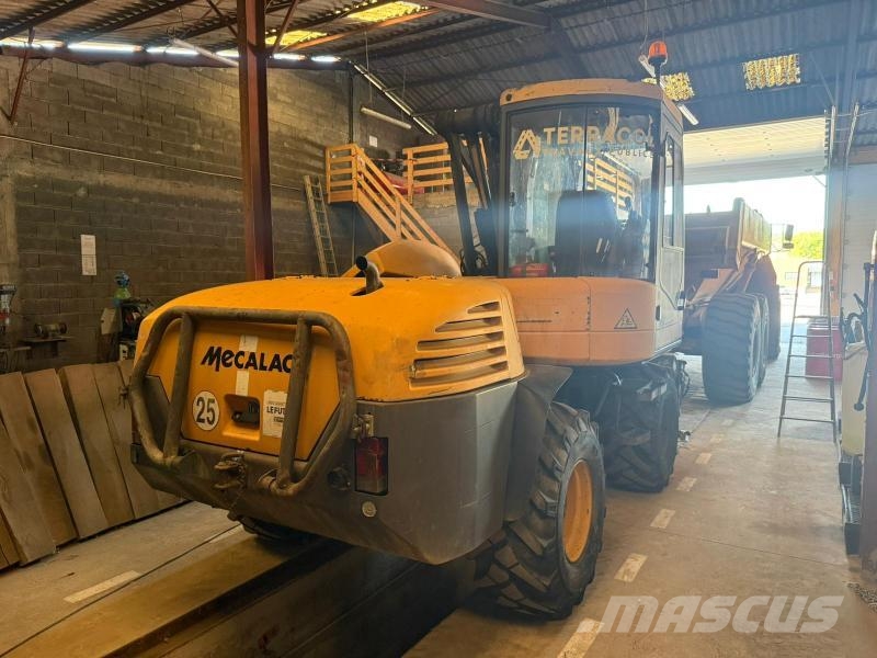 Mecalac 12 MTX Bageri na kotačima