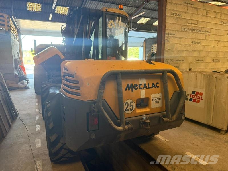 Mecalac 12 MTX Bageri na kotačima