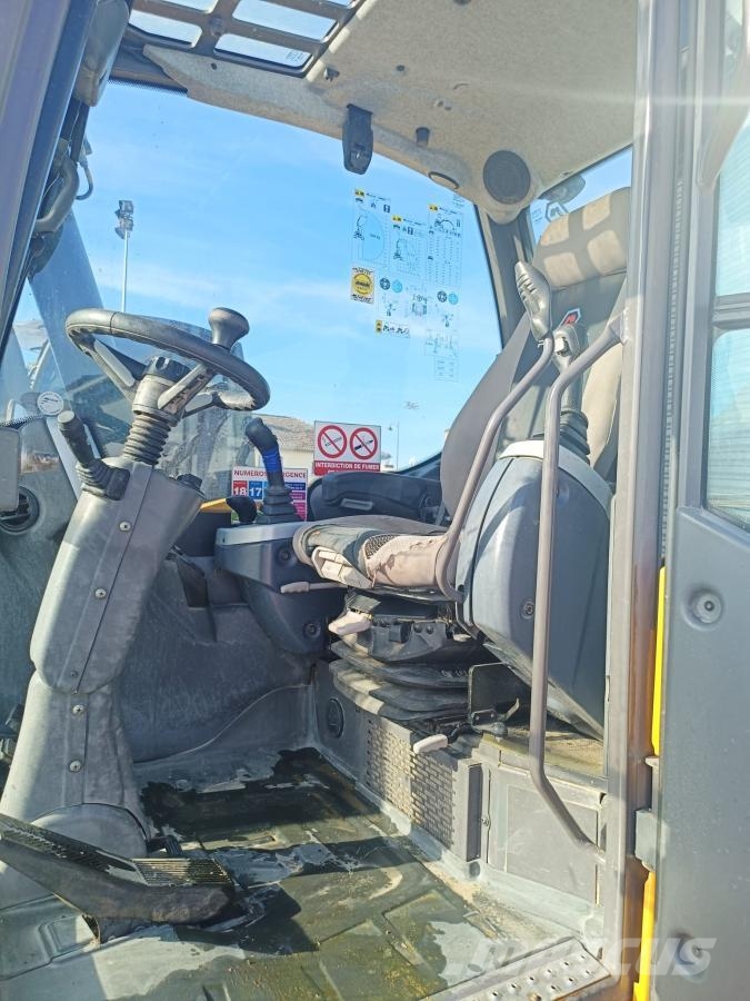 Mecalac 9MWR Колісні екскаватори