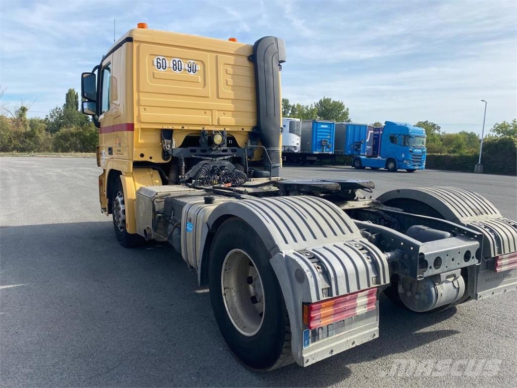 Mercedes-Benz Actros 1844 وحدات الجر