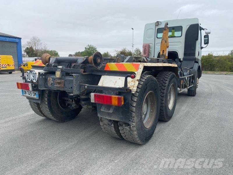 Renault 340 Camiones con gancho