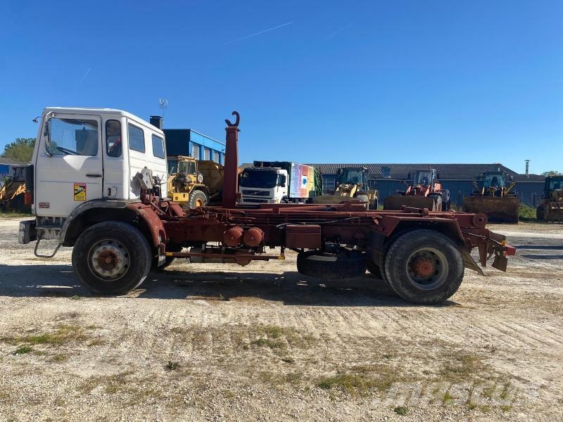 Renault G300 Camiones desmontables