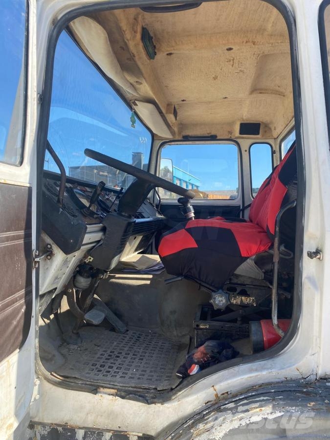 Renault G300 Camiones desmontables