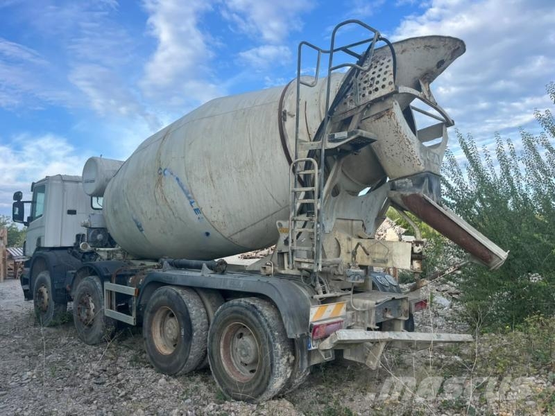 Scania P 380 Concrete trucks